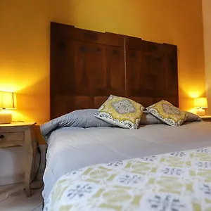 Retro Bed & Breakfast