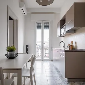 https://palazzina-carracci-by-wonderful-italy.emilia-romagnahotels.net